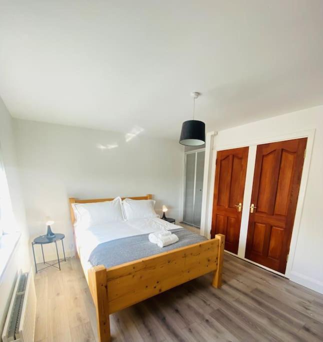 Valley Lodge 3 Bedroom Retreat In Craigantlet Hills Belfast Exterior foto